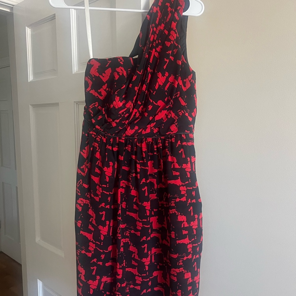 Shoshanna Black and Red One-Shoulder Dress